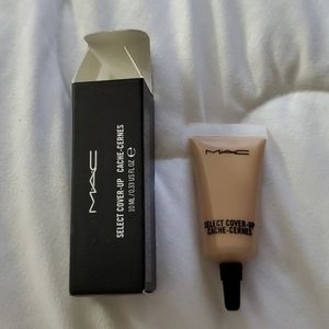 MAC SELECT COVER-UP NC35 NEW IN BOX
